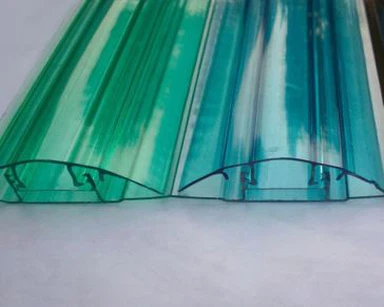 Perfil de policarbonato H para 8mm